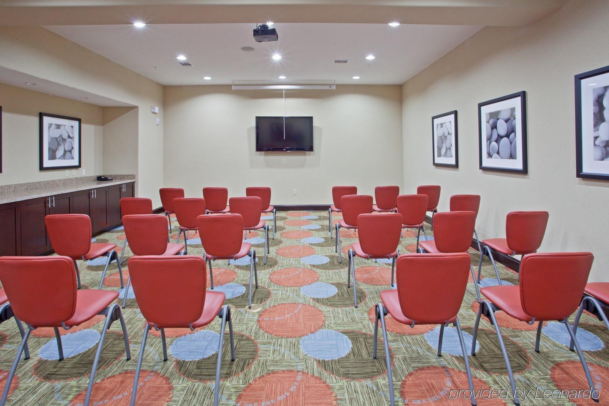 Staybridge Suites Houston Stafford - Sugar Land By Ihg Удобства фото
