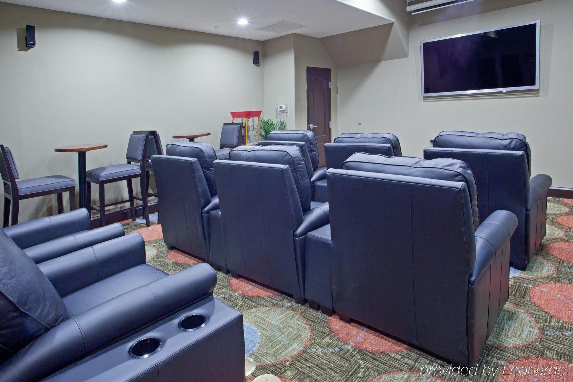 Staybridge Suites Houston Stafford - Sugar Land By Ihg Удобства фото